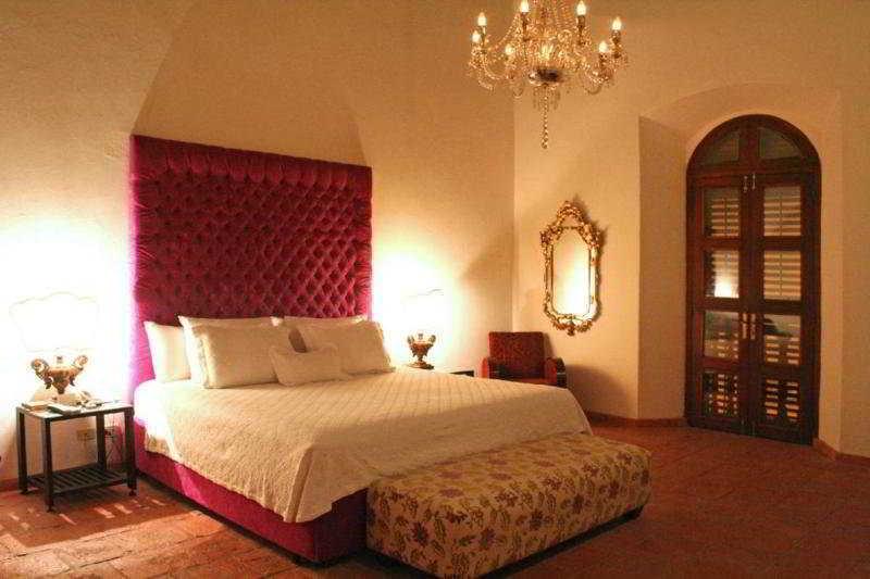 Hotel Boutique Casa Del Arzobispado Cartagena Exterior foto